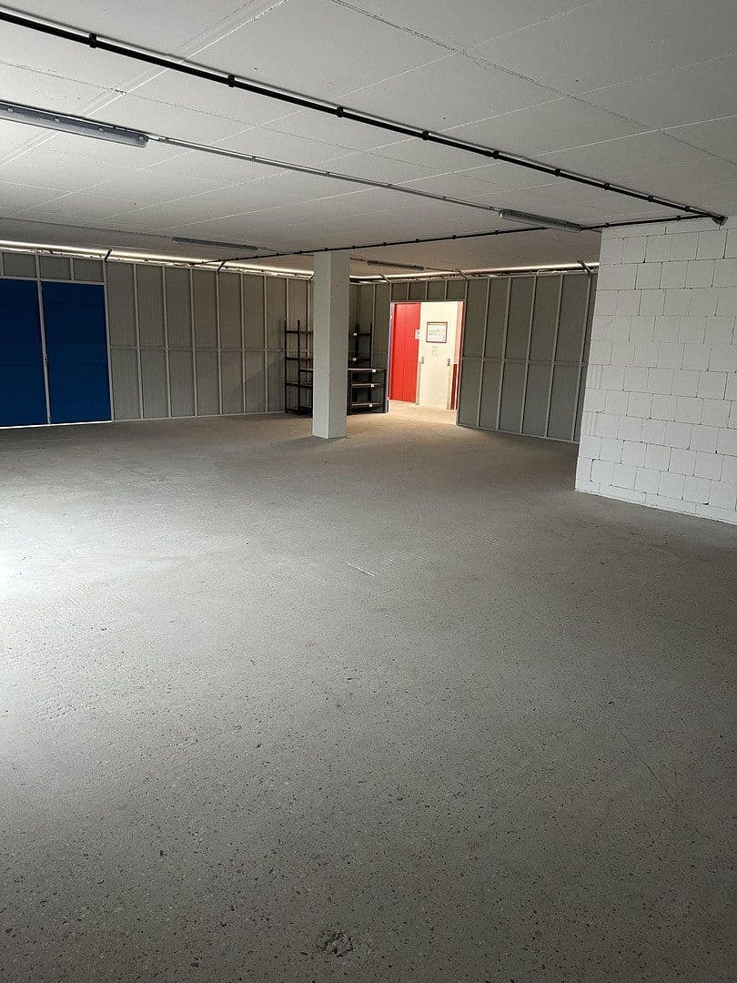 Prenájom nebytového priestoru 136 m², Körnerstrasse 48e, Berlin, Berlín Prenájom nebytového priestoru 136 m², Körnerstrasse 48e, Berlin, Berlín