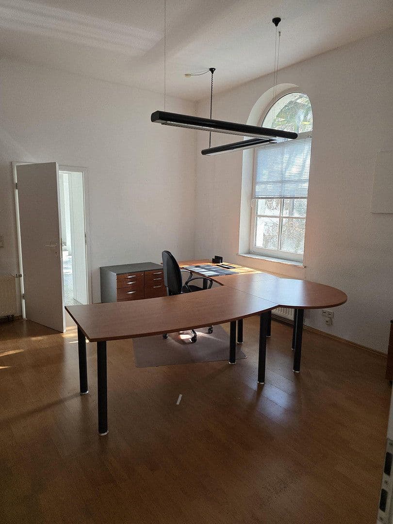 Prenájom kancelárie 140 m², Talstraße 46, Düsseldorf, Severné Porýnie - Westfálsko Prenájom kancelárie 140 m², Talstraße 46, Düsseldorf, Severné Porýnie - Westfálsko