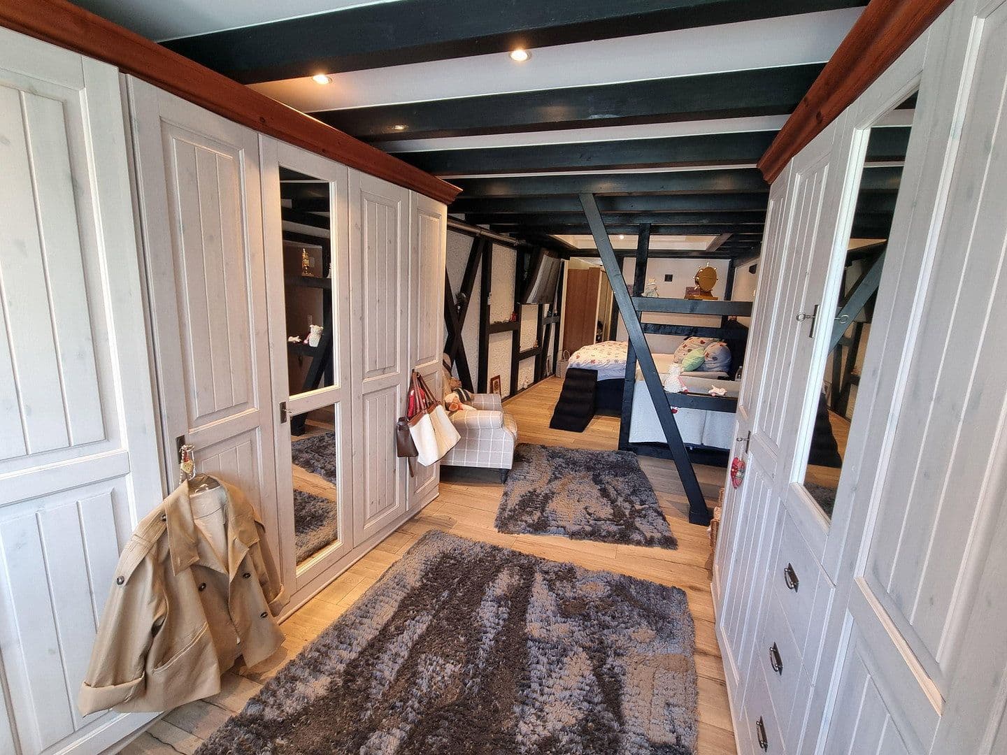 Predaj domu 490 m², pozemek 997 m², Iserlohn, Severné Porýnie - Westfálsko Predaj domu 490 m², pozemek 997 m², Iserlohn, Severné Porýnie - Westfálsko