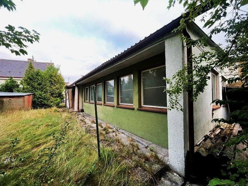 Predaj domu 110 m², pozemek 884 m², Nibelungenstr. 40, Dachau, Bavorsko Predaj domu 110 m², pozemek 884 m², Nibelungenstr. 40, Dachau, Bavorsko