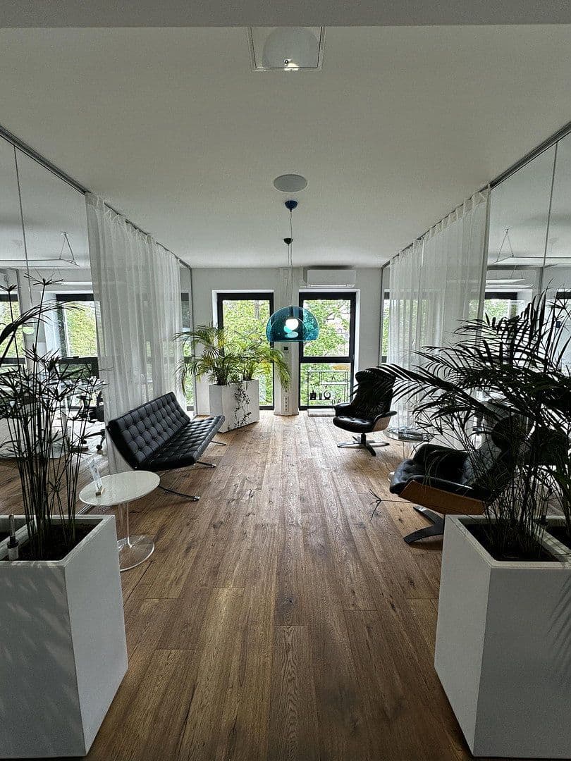 Prenájom kancelárie 275 m², Moststr. 33, Fürth, Bavorsko Prenájom kancelárie 275 m², Moststr. 33, Fürth, Bavorsko