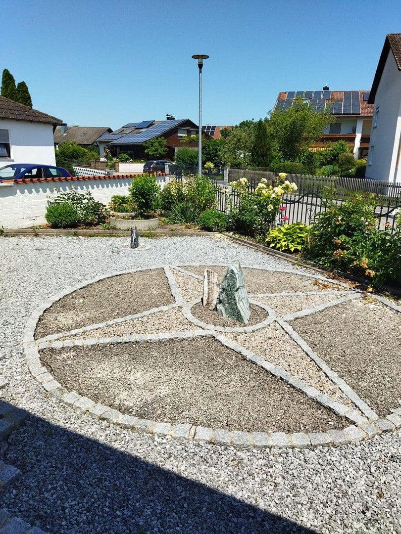 Predaj domu 200 m², pozemek 1.000 m², Loiching, Bavorsko Predaj domu 200 m², pozemek 1.000 m², Loiching, Bavorsko