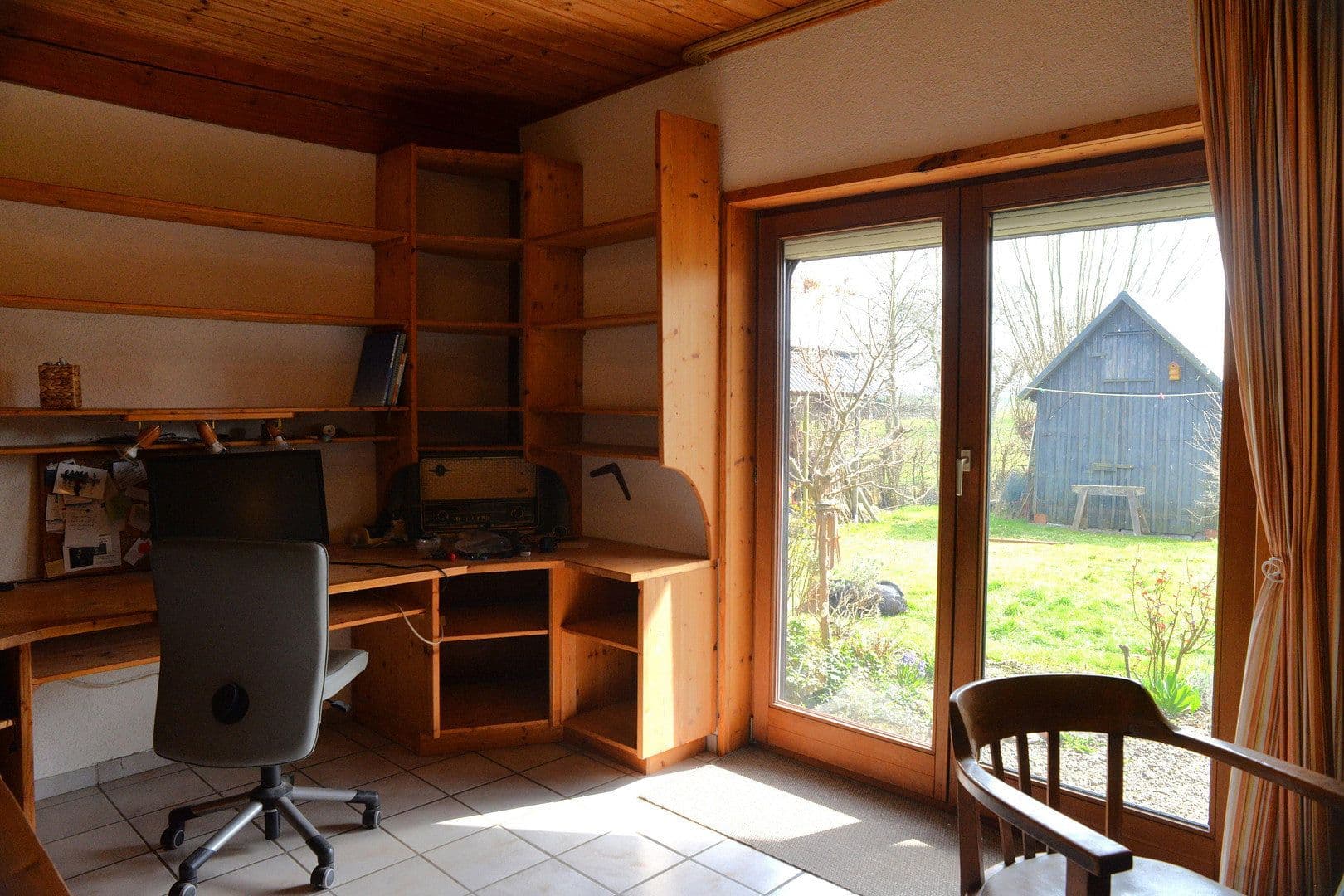 Predaj domu 188 m², pozemek 6.000 m², Bahrenfleth, Šlezvicko-Holštajnsko Predaj domu 188 m², pozemek 6.000 m², Bahrenfleth, Šlezvicko-Holštajnsko
