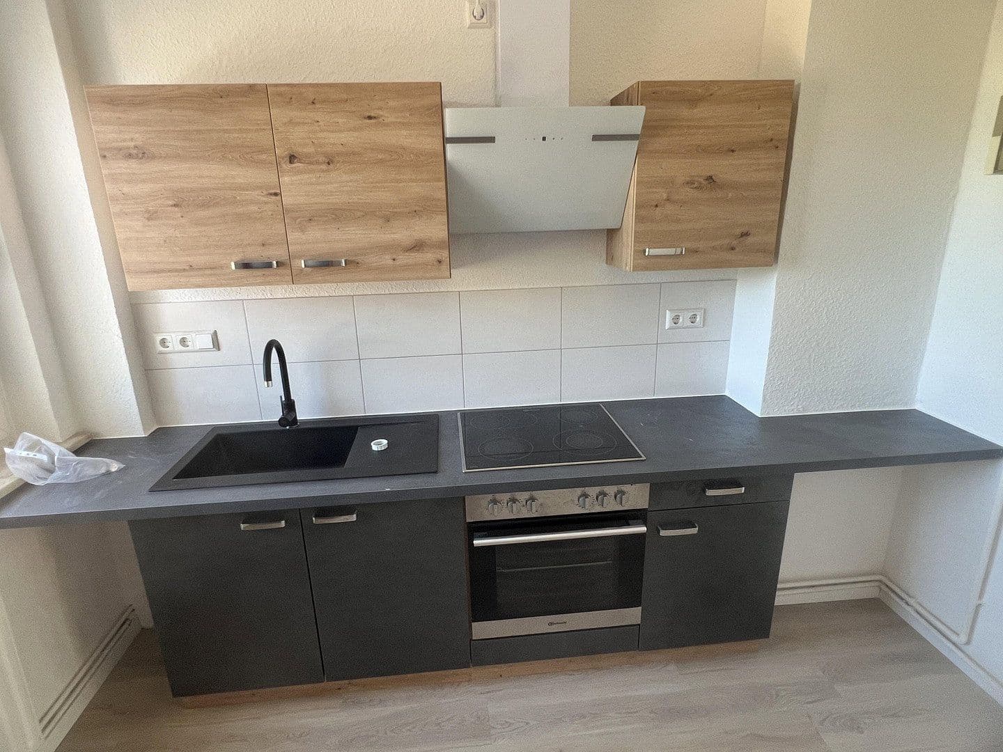 Predaj domu 660 m², pozemek 1.250 m², Hannover, Dolné Sasko Predaj domu 660 m², pozemek 1.250 m², Hannover, Dolné Sasko