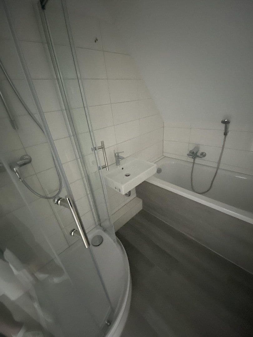 Predaj domu 660 m², pozemek 1.250 m², Hannover, Dolné Sasko Predaj domu 660 m², pozemek 1.250 m², Hannover, Dolné Sasko