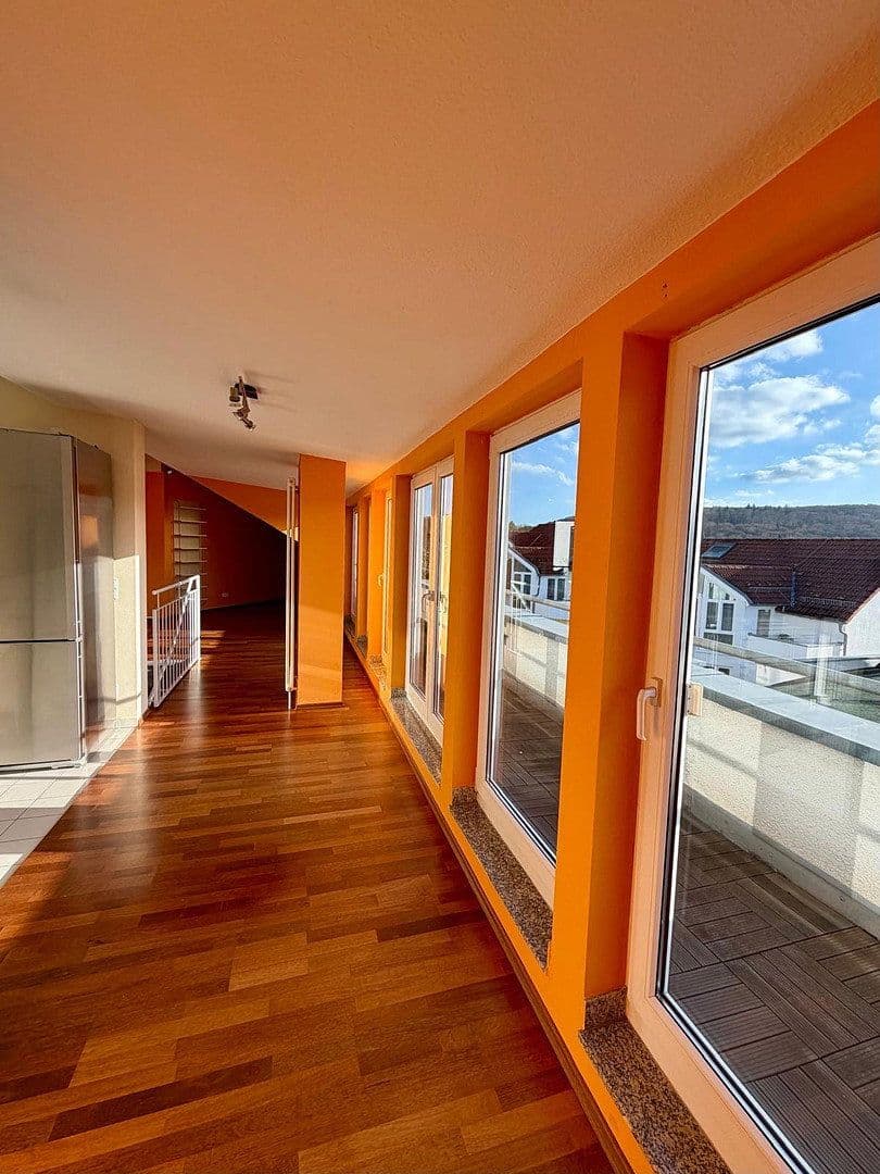 Predaj bytu 3-izbový 82 m², Am Schäfersberg 5a, Niedernhausen, Hesensko Predaj bytu 3-izbový 82 m², Am Schäfersberg 5a, Niedernhausen, Hesensko