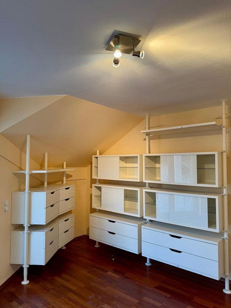 Predaj bytu 3-izbový 82 m², Am Schäfersberg 5a, Niedernhausen, Hesensko Predaj bytu 3-izbový 82 m², Am Schäfersberg 5a, Niedernhausen, Hesensko