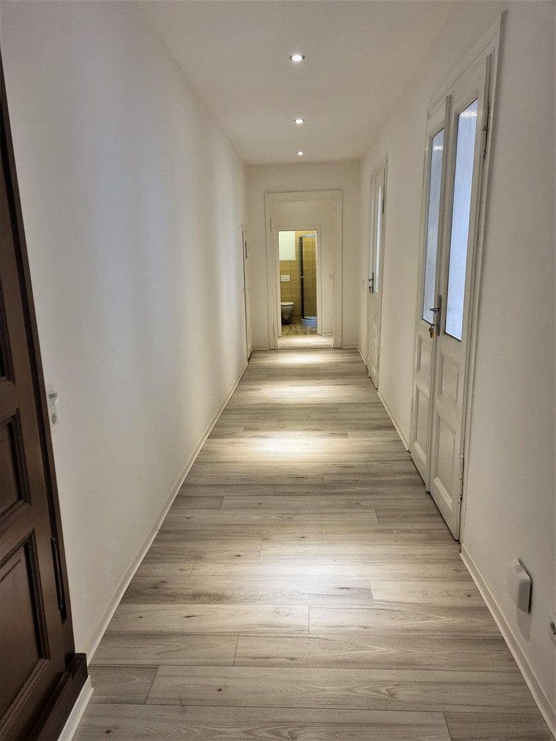 Prenájom bytu 3-izbový 100 m², Görlitz, Sasko Prenájom bytu 3-izbový 100 m², Görlitz, Sasko