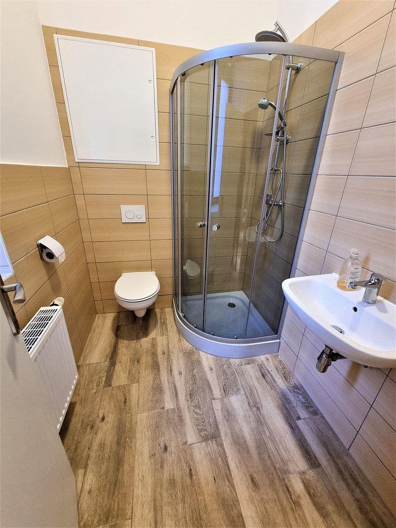 Prenájom bytu 3-izbový 100 m², Görlitz, Sasko Prenájom bytu 3-izbový 100 m², Görlitz, Sasko