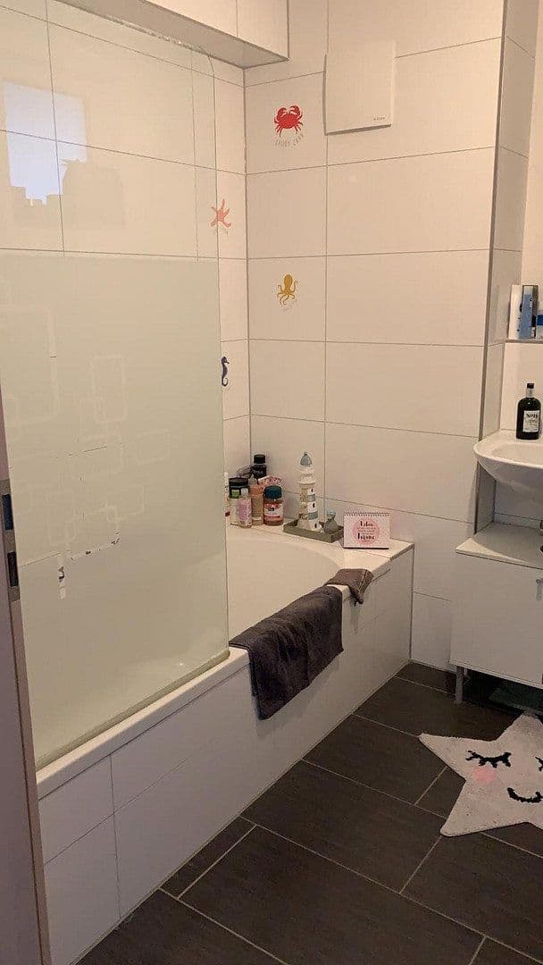 Prenájom bytu 2-izbový 78 m², Riedheimer Str. 1a, Hilzingen, Bádensko-Wurttembersko Prenájom bytu 2-izbový 78 m², Riedheimer Str. 1a, Hilzingen, Bádensko-Wurttembersko