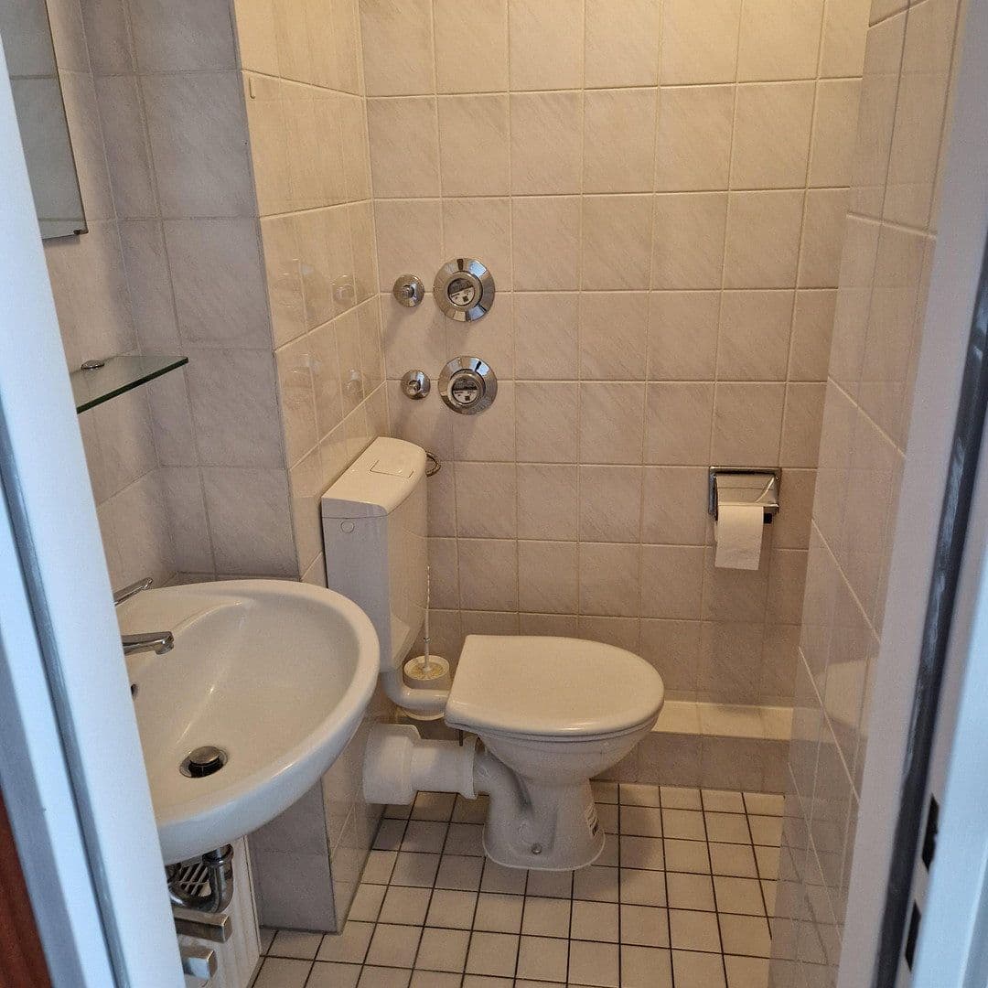 Prenájom bytu 1-izbový 20 m², An der Vogelhardt 8, Karlsruhe, Bádensko-Wurttembersko Prenájom bytu 1-izbový 20 m², An der Vogelhardt 8, Karlsruhe, Bádensko-Wurttembersko