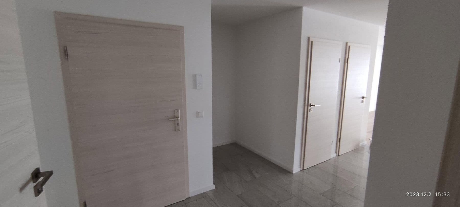 Prenájom bytu 3-izbový 101 m², Buchbergstrasse 17, Singen (Hohentwiel), Bádensko-Wurttembersko Prenájom bytu 3-izbový 101 m², Buchbergstrasse 17, Singen (Hohentwiel), Bádensko-Wurttembersko