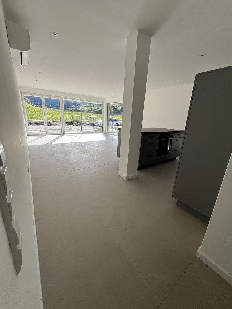 Prenájom bytu 2-izbový 80 m², Hausach, Bádensko-Wurttembersko Prenájom bytu 2-izbový 80 m², Hausach, Bádensko-Wurttembersko