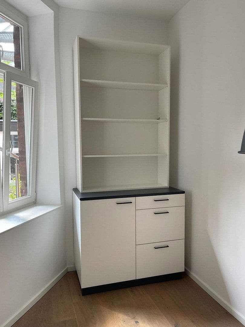 Prenájom bytu 2-izbový 69 m², Aachen, Severné Porýnie - Westfálsko Prenájom bytu 2-izbový 69 m², Aachen, Severné Porýnie - Westfálsko