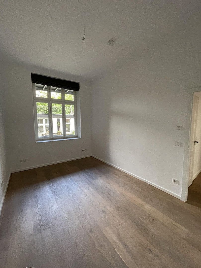 Prenájom bytu 2-izbový 69 m², Aachen, Severné Porýnie - Westfálsko Prenájom bytu 2-izbový 69 m², Aachen, Severné Porýnie - Westfálsko