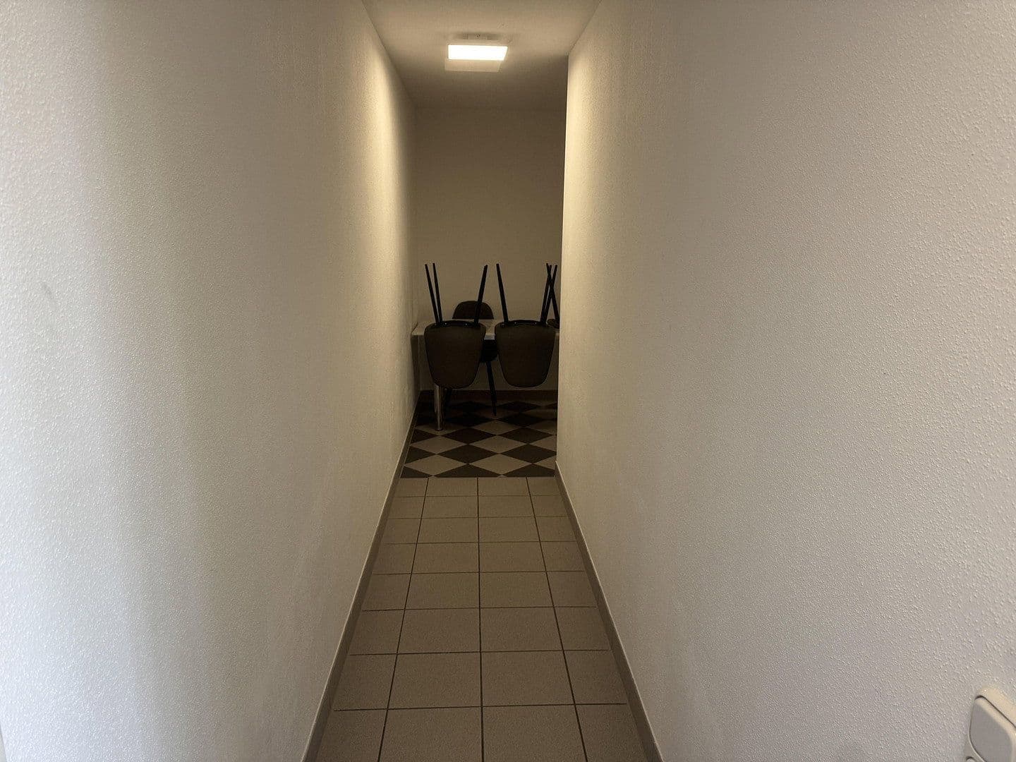 Prenájom domu 400 m², pozemok 600 m², Fresing, Bavorsko Prenájom domu 400 m², pozemok 600 m², Fresing, Bavorsko
