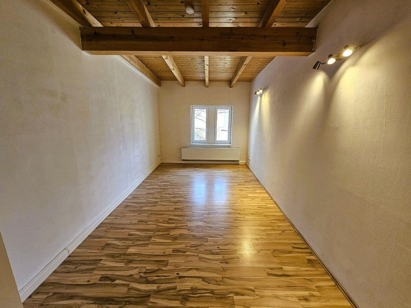 Prenájom bytu 4-izbový 116 m², Äußere Oybiner Straße 1a, Žitava, Sasko Prenájom bytu 4-izbový 116 m², Äußere Oybiner Straße 1a, Žitava, Sasko