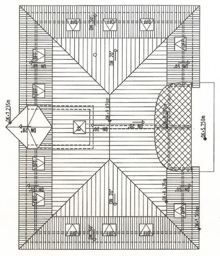 Predaj domu 532 m², pozemek 739 m², Gartenweg 1, Hohen Neuendorf, Brandenbursko Predaj domu 532 m², pozemek 739 m², Gartenweg 1, Hohen Neuendorf, Brandenbursko