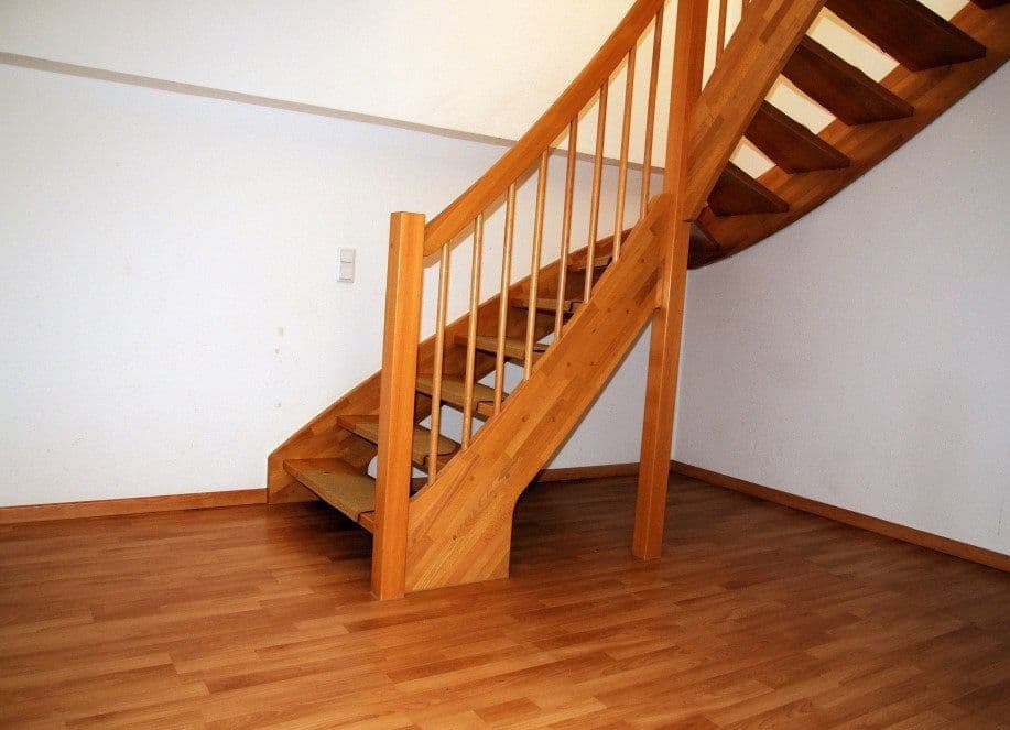 Predaj domu 532 m², pozemek 739 m², Gartenweg 1, Hohen Neuendorf, Brandenbursko Predaj domu 532 m², pozemek 739 m², Gartenweg 1, Hohen Neuendorf, Brandenbursko