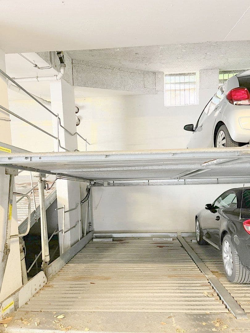 Prenájom garáže, Waldseestraße 2, Baden-Baden, Bádensko-Wurttembersko Prenájom garáže, Waldseestraße 2, Baden-Baden, Bádensko-Wurttembersko