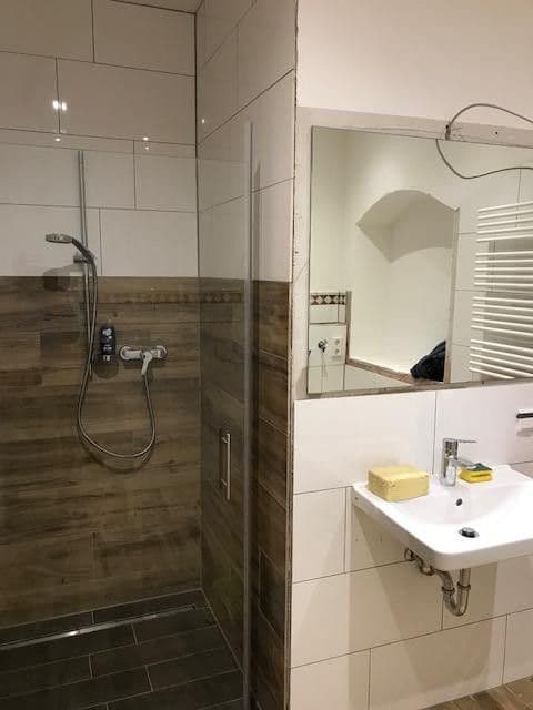 Prenájom bytu 2-izbový 69 m², Altenmarkt a. d. Alz, Bavorsko Prenájom bytu 2-izbový 69 m², Altenmarkt a. d. Alz, Bavorsko