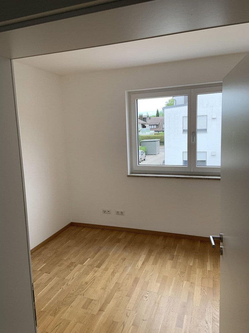 Prenájom bytu 3-izbový 80 m², Freising, Bavorsko Prenájom bytu 3-izbový 80 m², Freising, Bavorsko