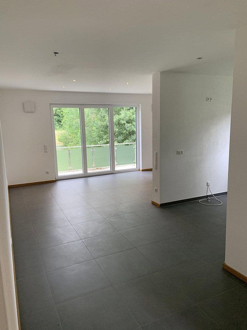 Prenájom bytu 3-izbový 80 m², Freising, Bavorsko Prenájom bytu 3-izbový 80 m², Freising, Bavorsko