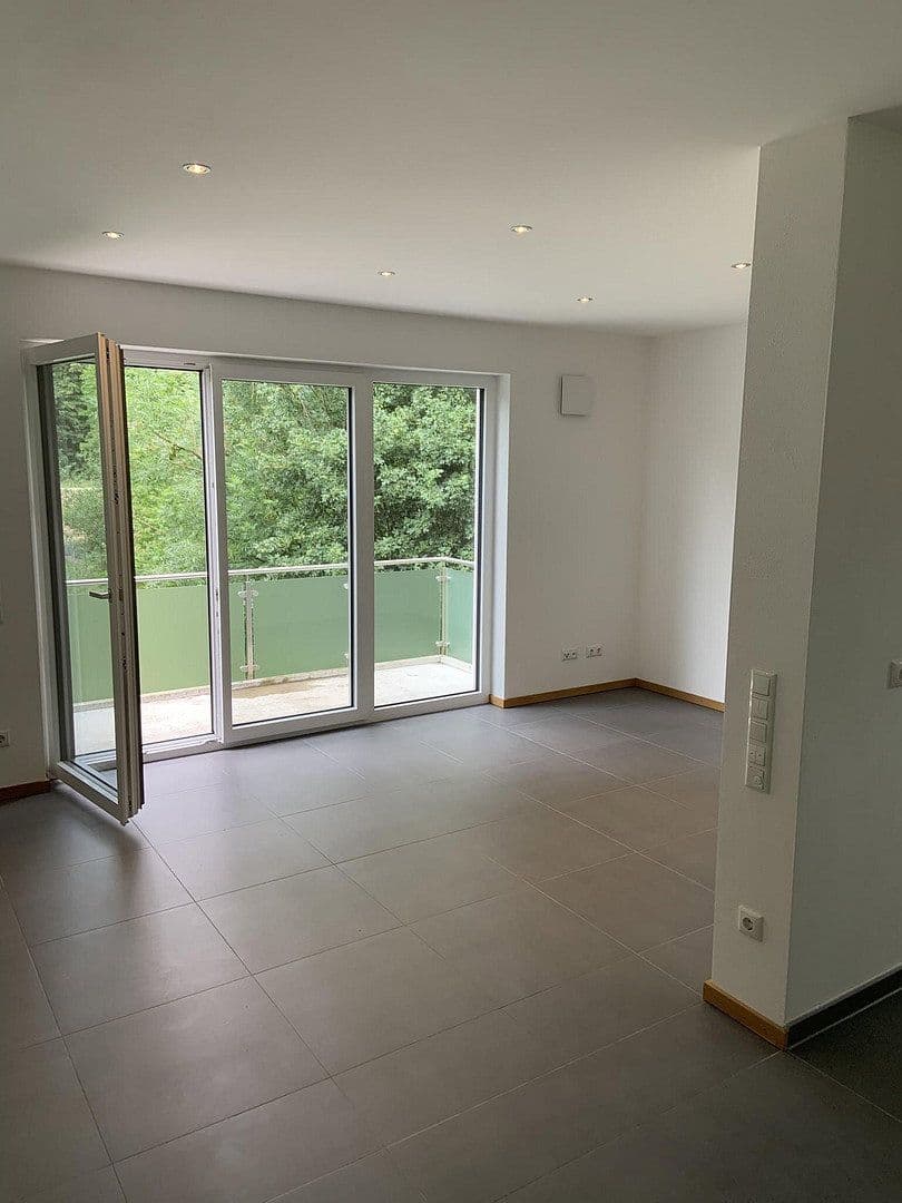 Prenájom bytu 3-izbový 80 m², Freising, Bavorsko Prenájom bytu 3-izbový 80 m², Freising, Bavorsko