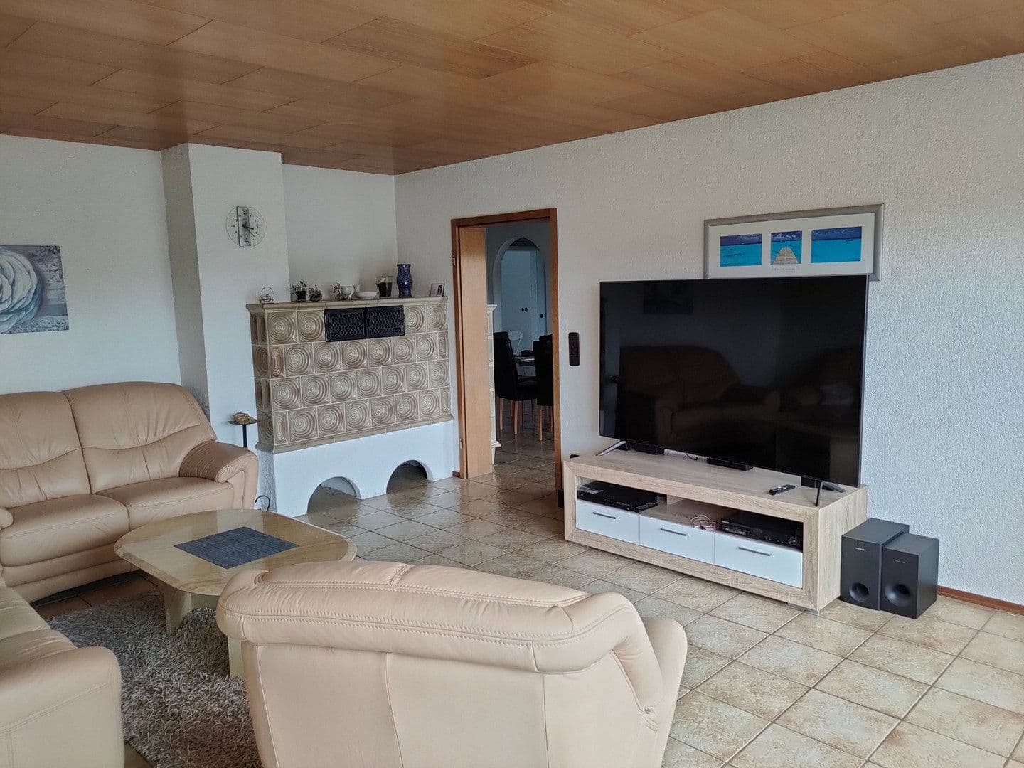 Prenájom bytu 5-izbový 120 m², Holzheim, Bavorsko Prenájom bytu 5-izbový 120 m², Holzheim, Bavorsko