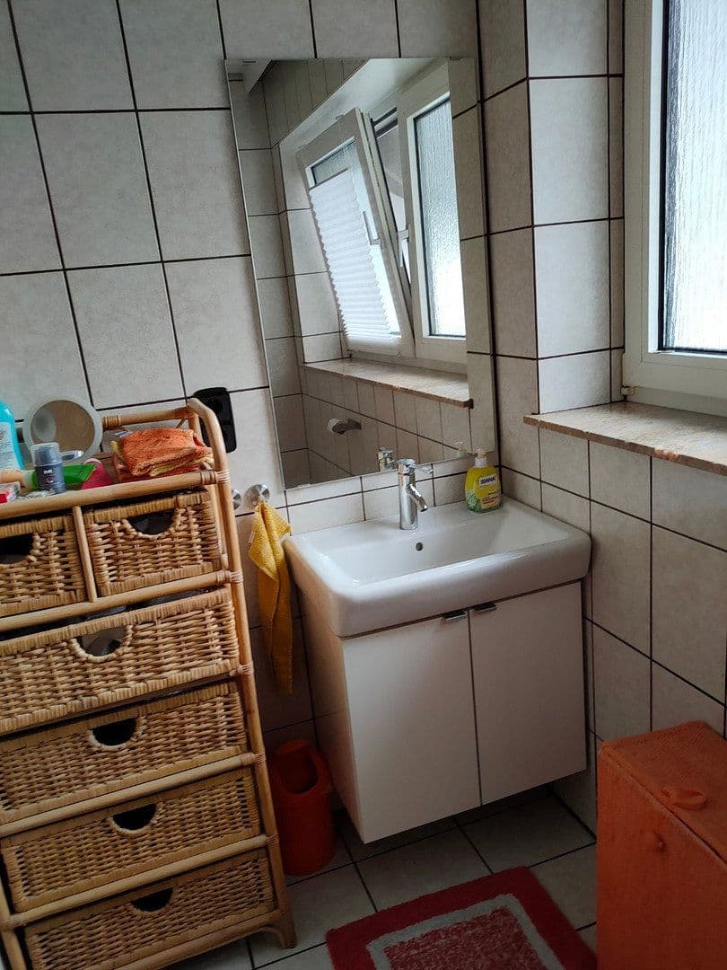 Prenájom bytu 5-izbový 120 m², Holzheim, Bavorsko Prenájom bytu 5-izbový 120 m², Holzheim, Bavorsko