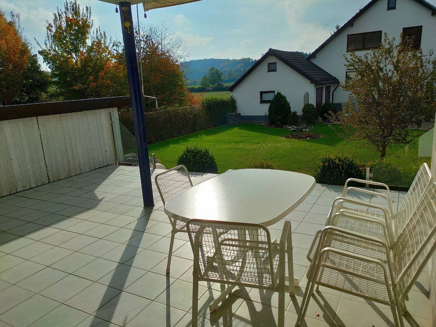 Prenájom bytu 5-izbový 120 m², Holzheim, Bavorsko Prenájom bytu 5-izbový 120 m², Holzheim, Bavorsko