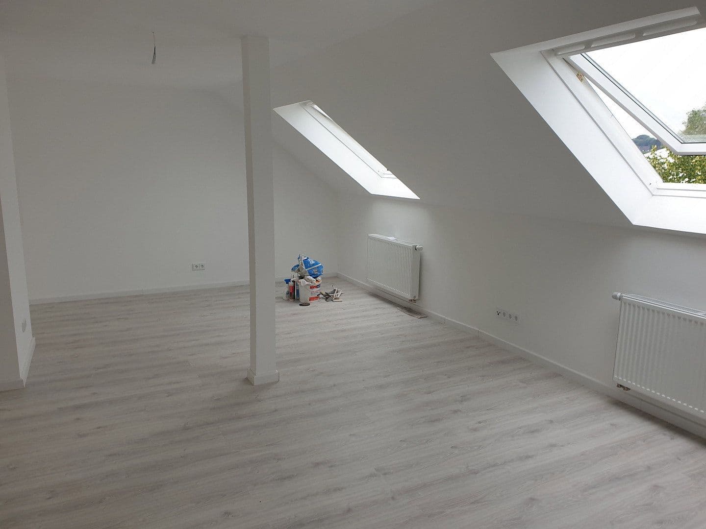 Prenájom bytu 2-izbový 70 m², Bicherouxstraße 17, Herzogenrath, Severné Porýnie - Westfálsko Prenájom bytu 2-izbový 70 m², Bicherouxstraße 17, Herzogenrath, Severné Porýnie - Westfálsko