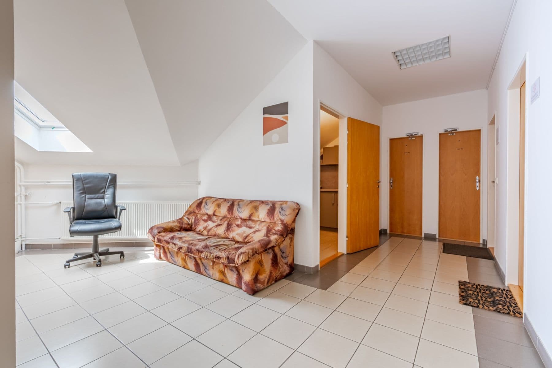 Prenájom kancelárie 20 m², Litovelská, Olomouc, Olomoucký kraj Prenájom kancelárie 20 m², Litovelská, Olomouc, Olomoucký kraj