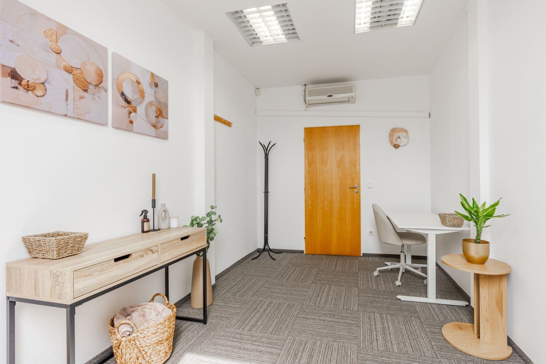 Prenájom kancelárie 20 m², Litovelská, Olomouc, Olomoucký kraj Prenájom kancelárie 20 m², Litovelská, Olomouc, Olomoucký kraj