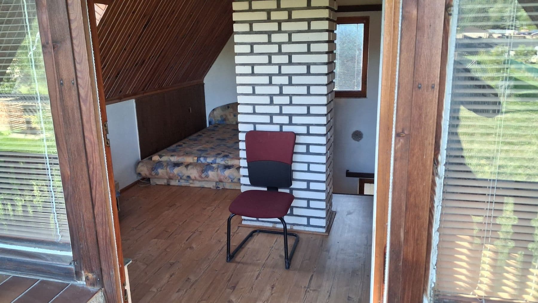 Prenájom rekreačného objektu 70 m², pozemek 300 m², V Plaňkách, Rokycany, Plzeňský kraj Prenájom rekreačného objektu 70 m², pozemek 300 m², V Plaňkách, Rokycany, Plzeňský kraj