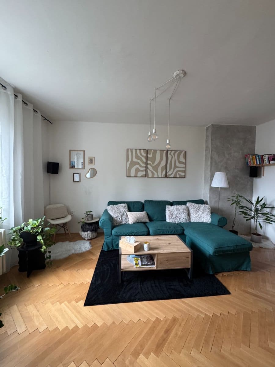 Prenájom bytu 2-izbový 54 m², tř. Míru, Olomouc, Olomoucký kraj Prenájom bytu 2-izbový 54 m², tř. Míru, Olomouc, Olomoucký kraj