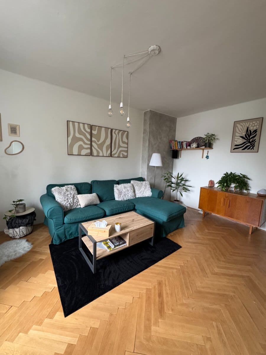 Prenájom bytu 2-izbový 54 m², tř. Míru, Olomouc, Olomoucký kraj Prenájom bytu 2-izbový 54 m², tř. Míru, Olomouc, Olomoucký kraj