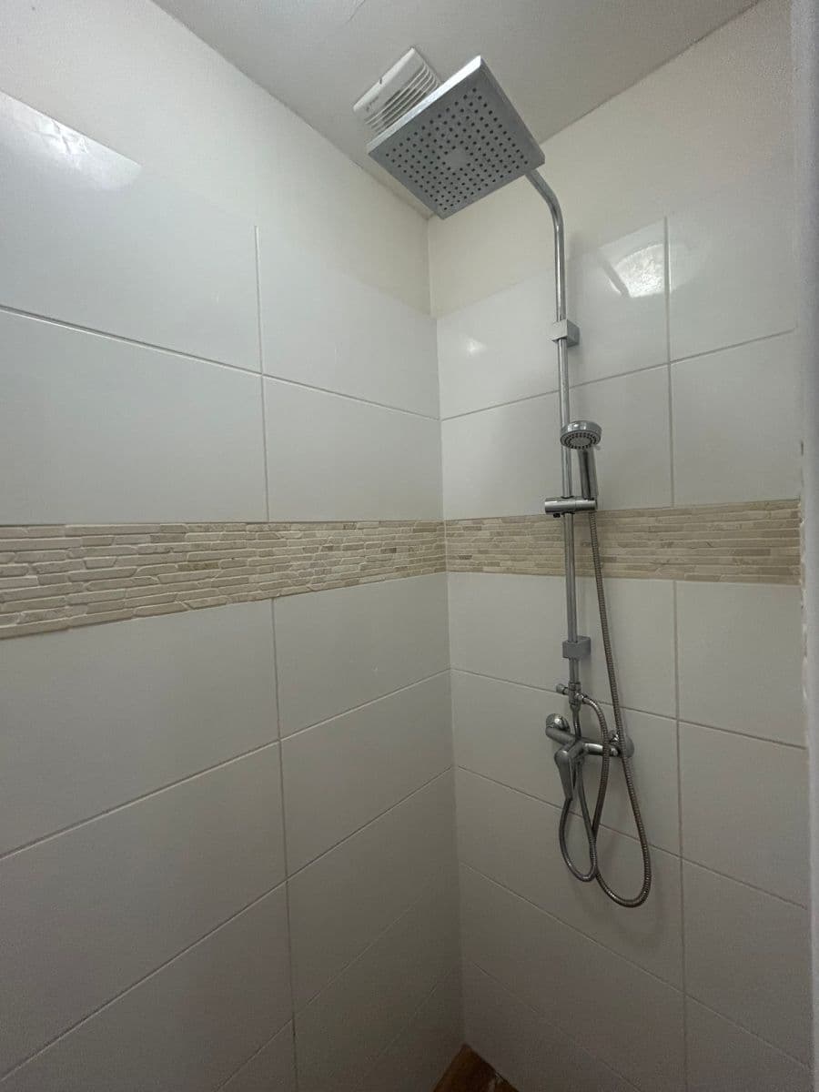 Prenájom bytu 2-izbový 54 m², Novákových, Praha, Praha Prenájom bytu 2-izbový 54 m², Novákových, Praha, Praha