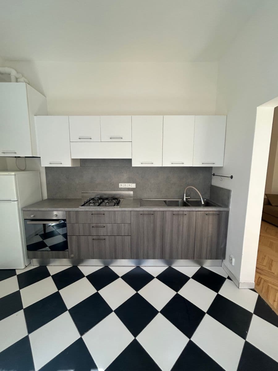 Prenájom bytu 2-izbový 54 m², Novákových, Praha, Praha Prenájom bytu 2-izbový 54 m², Novákových, Praha, Praha