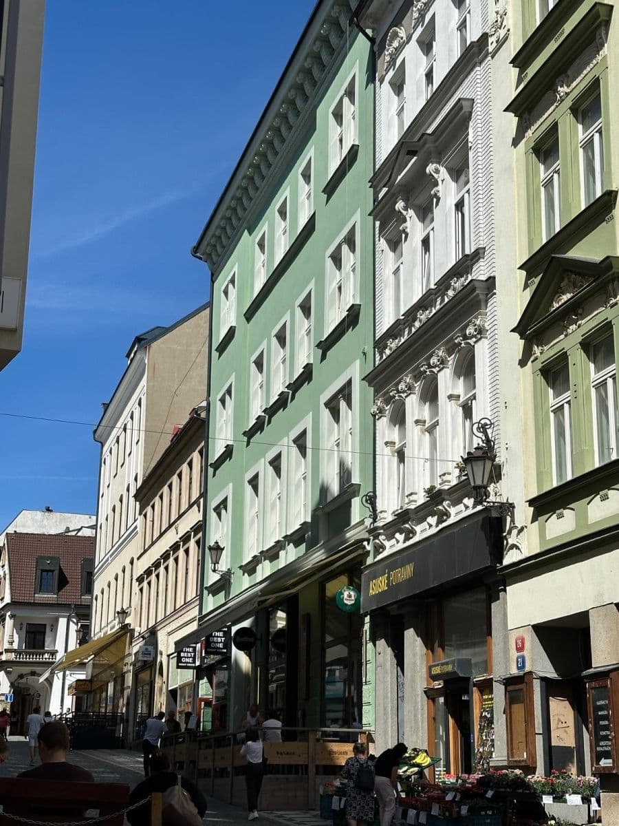Prenájom bytu 2-izbový 79 m², Moskevská, Liberec, Liberecký kraj Prenájom bytu 2-izbový 79 m², Moskevská, Liberec, Liberecký kraj