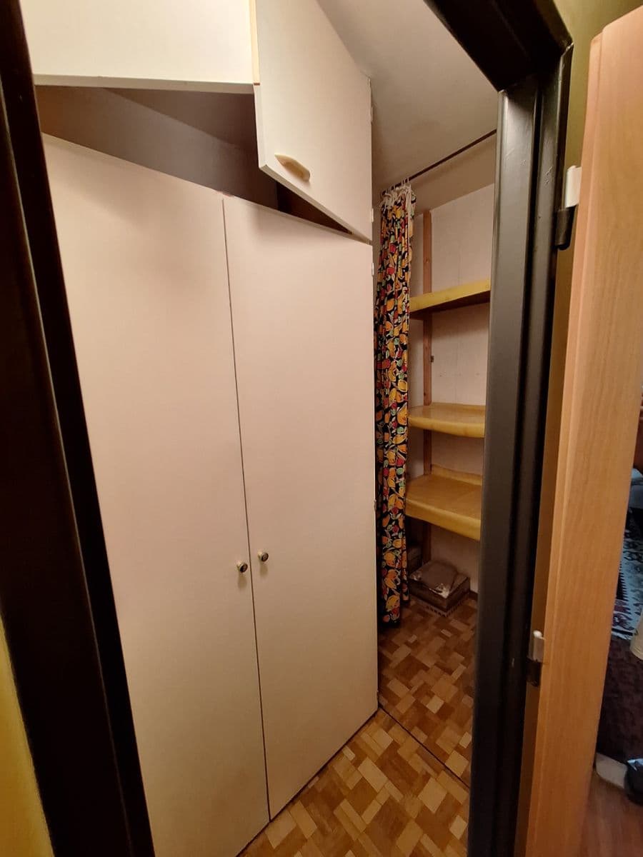 Prenájom bytu 2-izbový 66 m², Frýdlantská, Praha, Praha Prenájom bytu 2-izbový 66 m², Frýdlantská, Praha, Praha
