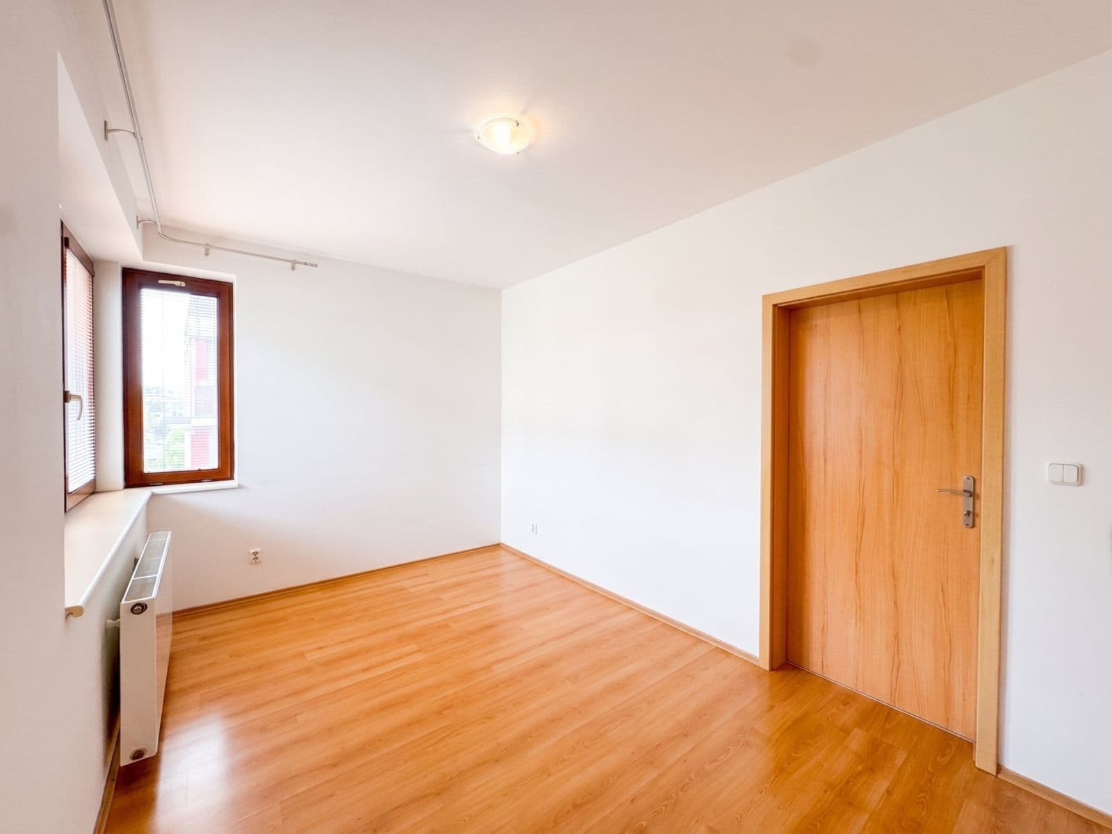 Prenájom bytu 3-izbový 69 m², Nad Paloučkem, Beroun, Středočeský kraj Prenájom bytu 3-izbový 69 m², Nad Paloučkem, Beroun, Středočeský kraj