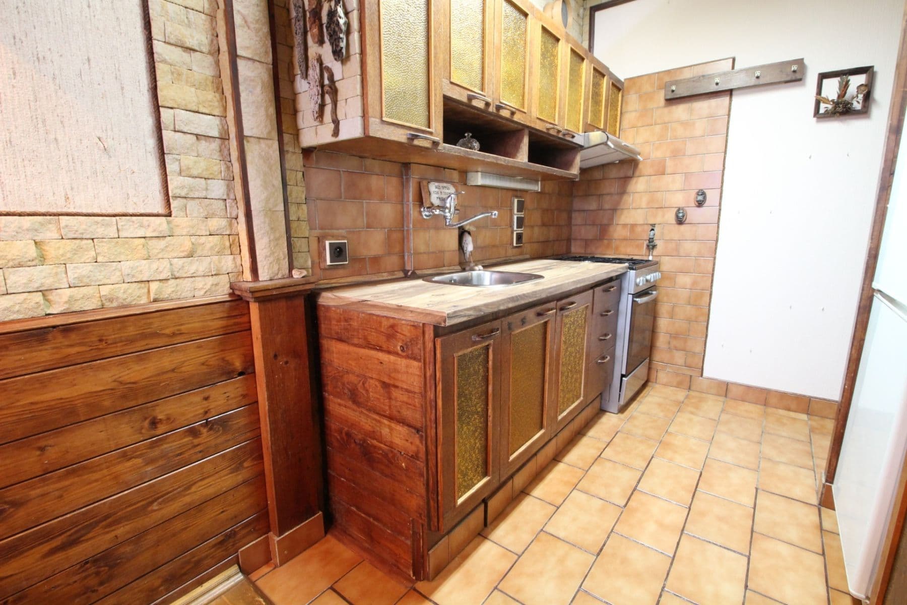 Prenájom bytu 3-izbový 81 m², Bellušova, Praha, Praha Prenájom bytu 3-izbový 81 m², Bellušova, Praha, Praha
