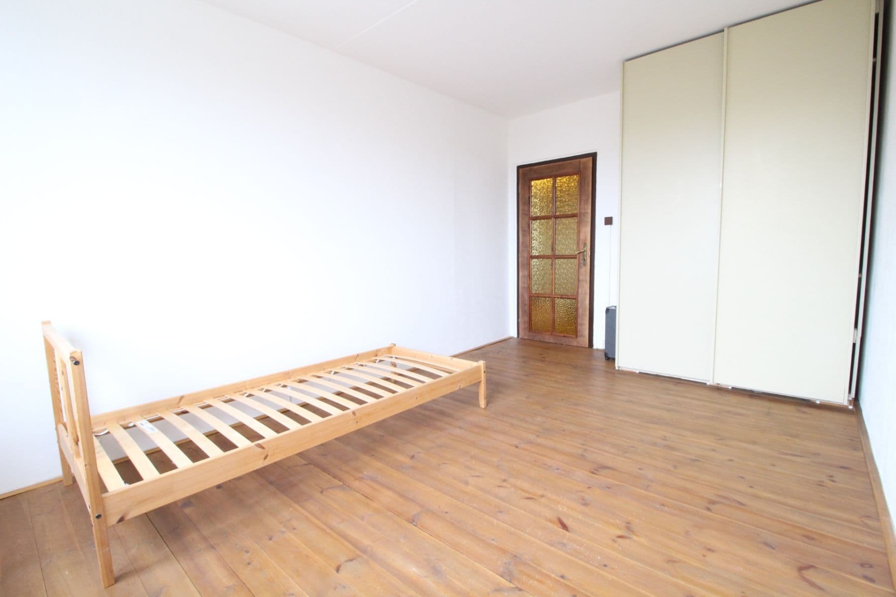 Prenájom bytu 3-izbový 81 m², Bellušova, Praha, Praha Prenájom bytu 3-izbový 81 m², Bellušova, Praha, Praha