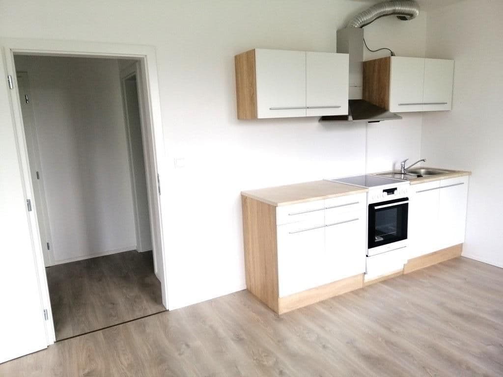 Predaj bytu 2-izbový 57 m², Armádní, Milovice, Středočeský kraj Predaj bytu 2-izbový 57 m², Armádní, Milovice, Středočeský kraj