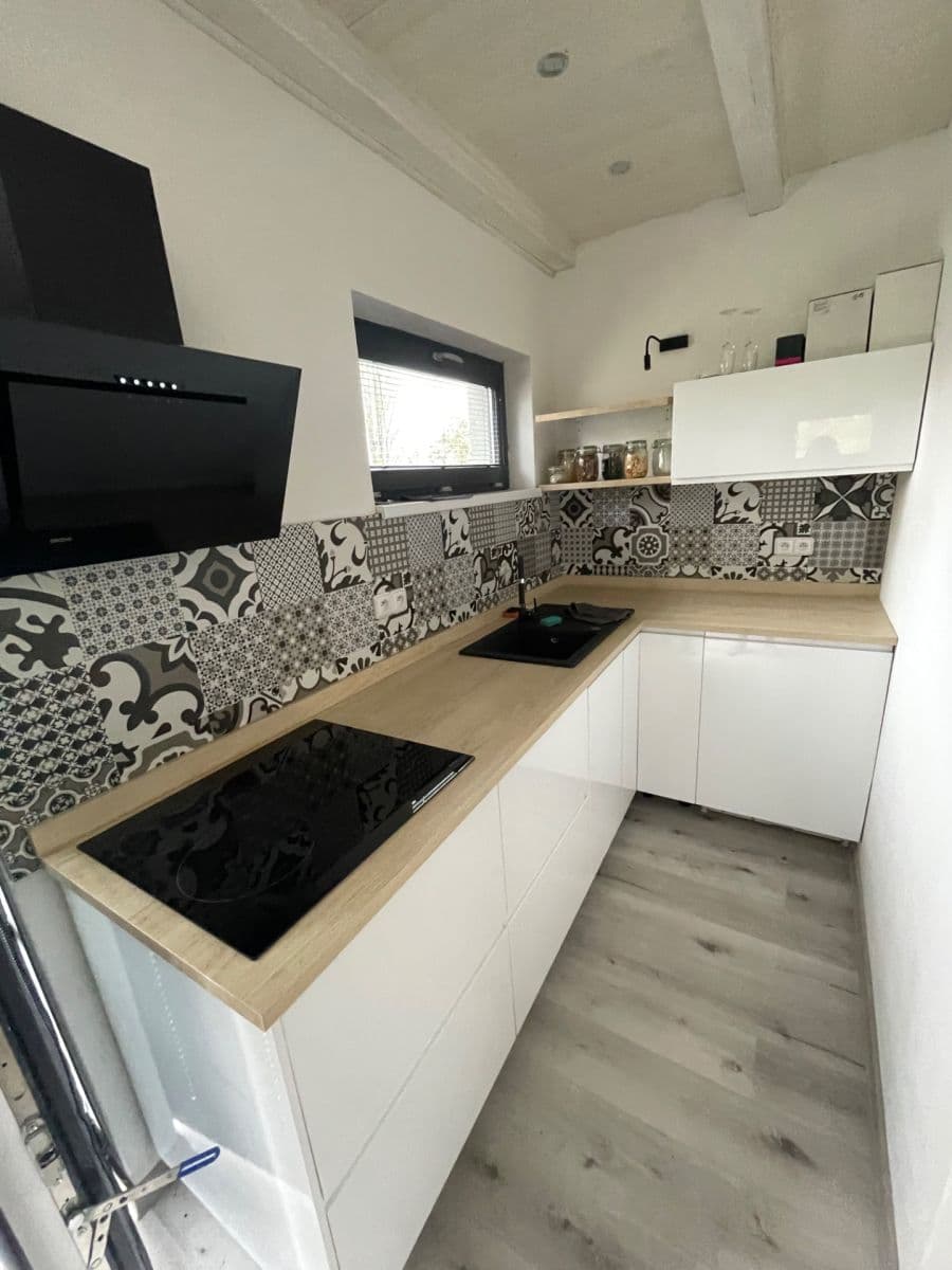Predaj domu 54 m², pozemek 210 m², Hrdlořezská, Praha, Praha Predaj domu 54 m², pozemek 210 m², Hrdlořezská, Praha, Praha