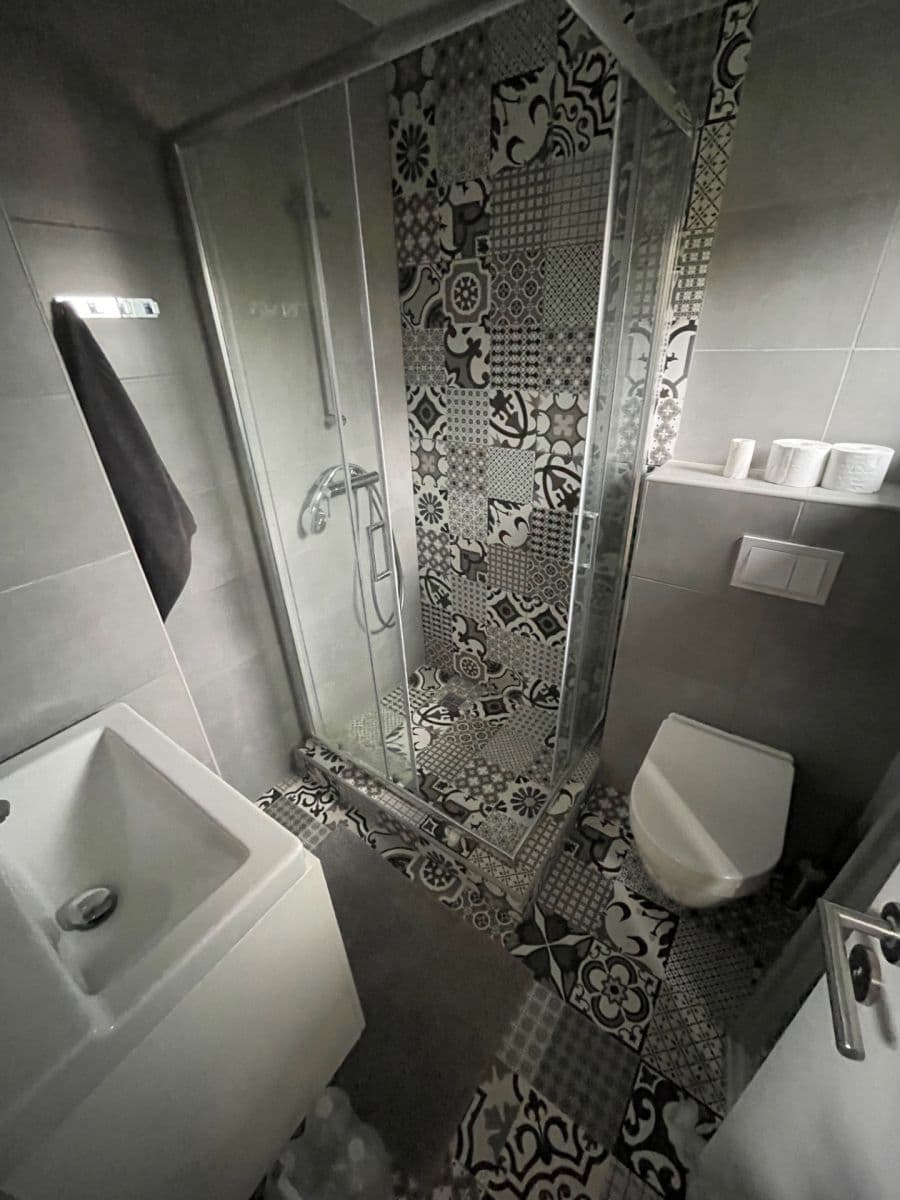 Predaj domu 54 m², pozemek 210 m², Hrdlořezská, Praha, Praha Predaj domu 54 m², pozemek 210 m², Hrdlořezská, Praha, Praha