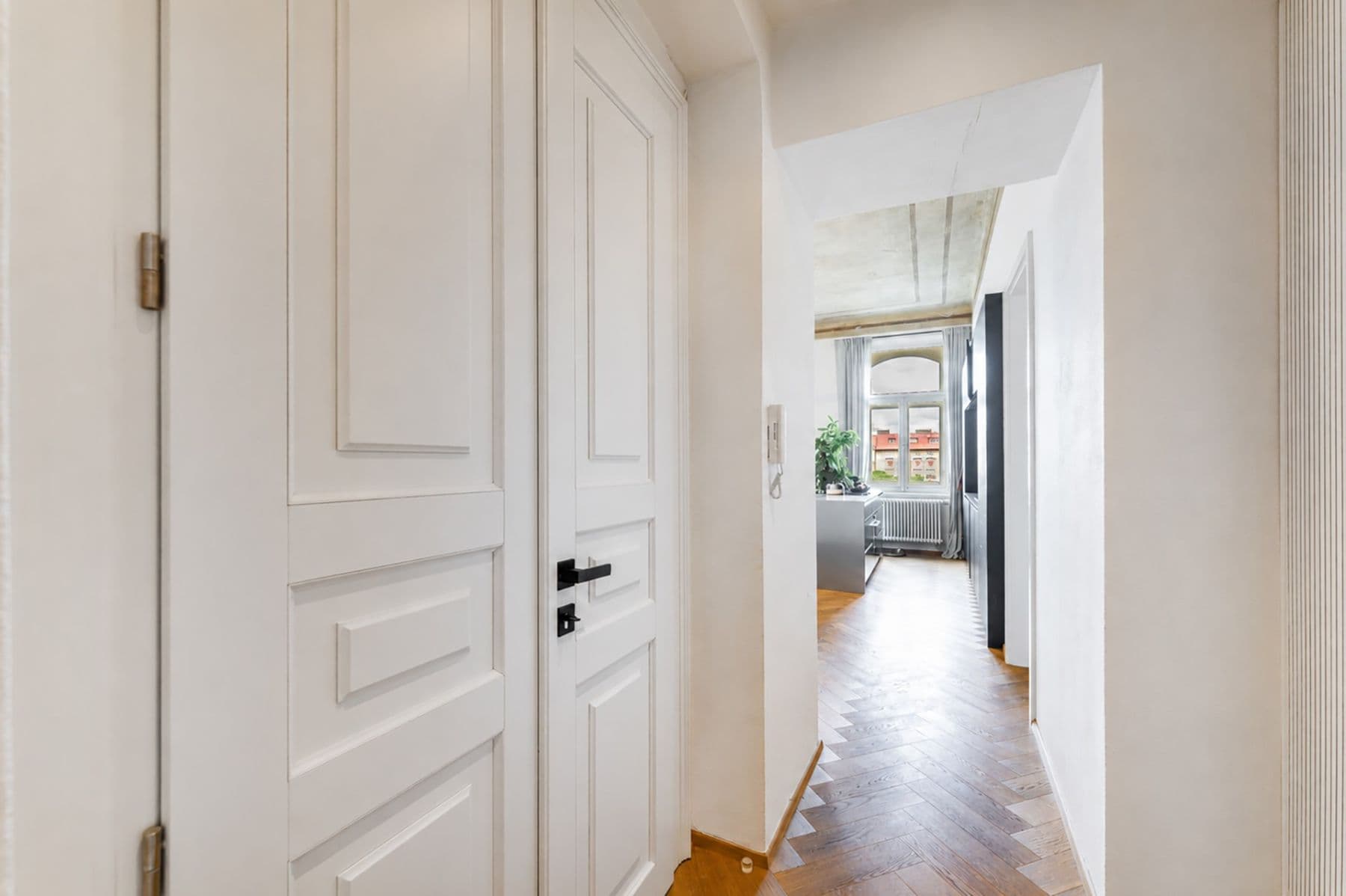 Prenájom bytu 3-izbový 80 m², Slezská, Praha, Praha Prenájom bytu 3-izbový 80 m², Slezská, Praha, Praha