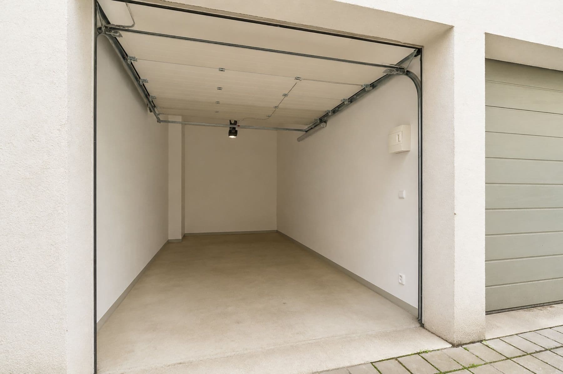 Prenájom bytu 3-izbový 80 m², Slezská, Praha, Praha Prenájom bytu 3-izbový 80 m², Slezská, Praha, Praha