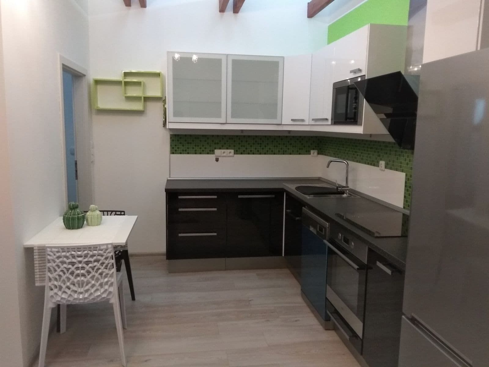 Prenájom bytu 2-izbový 64 m², Rybnická, Brno, Jihomoravský kraj Prenájom bytu 2-izbový 64 m², Rybnická, Brno, Jihomoravský kraj